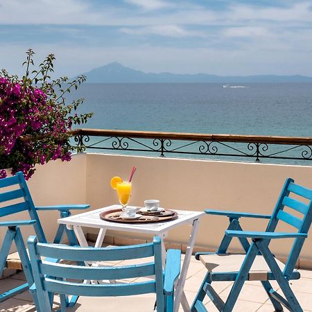 Piatsa Michalis Hotel Potos Exterior photo
