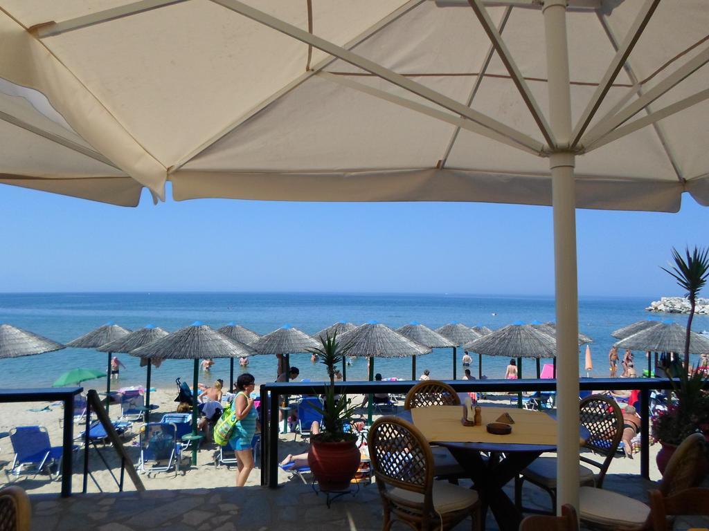 Piatsa Michalis Hotel Potos Exterior photo